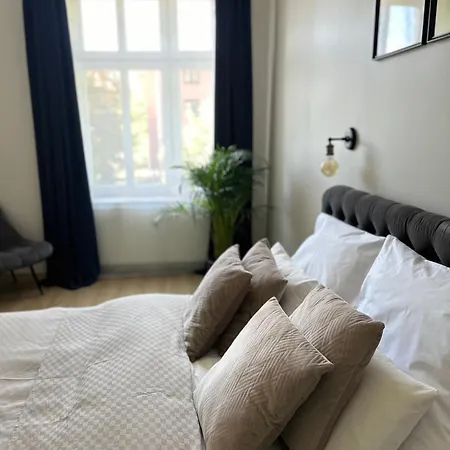 아파트 Apartament No. 5 Center *